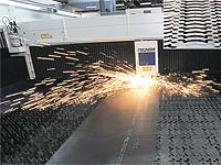 Lasercutting of steel plate